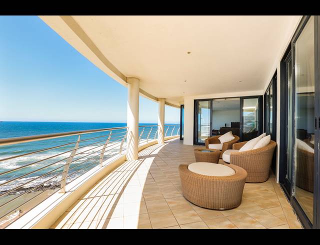3 BEDROOM APARTMENT FOR SALE IN UMHLANGA CENTRAL